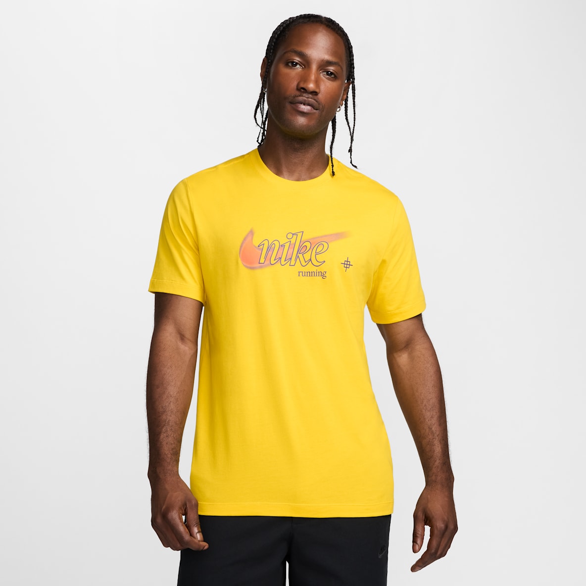NIKE公式】 イエロー トップス & Tシャツ【ナイキ公式通販】